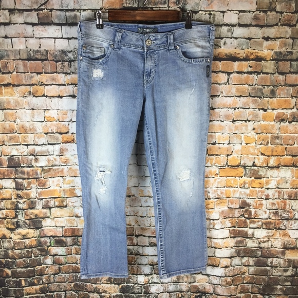 Silver Jeans Pants - Silver 'SUKI' Distressed Jean Capri